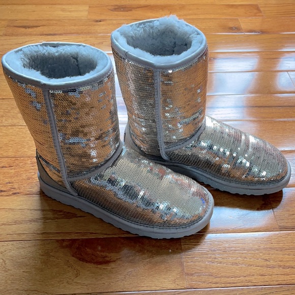 UGG Shoes - UGG Silver sequin boots